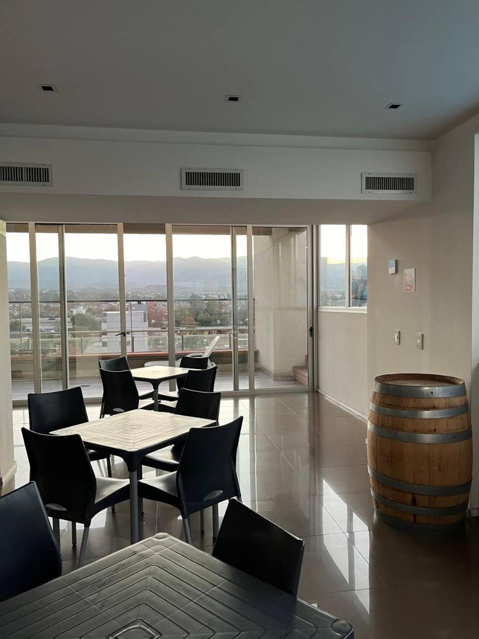 Apartamento Centrico Con Las Mejores Vistas De เมนโดซา ภายนอก รูปภาพ